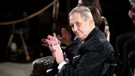 Neobohatil se ani nezpůsobil škodu, hájí Zeman milost pro Baláka