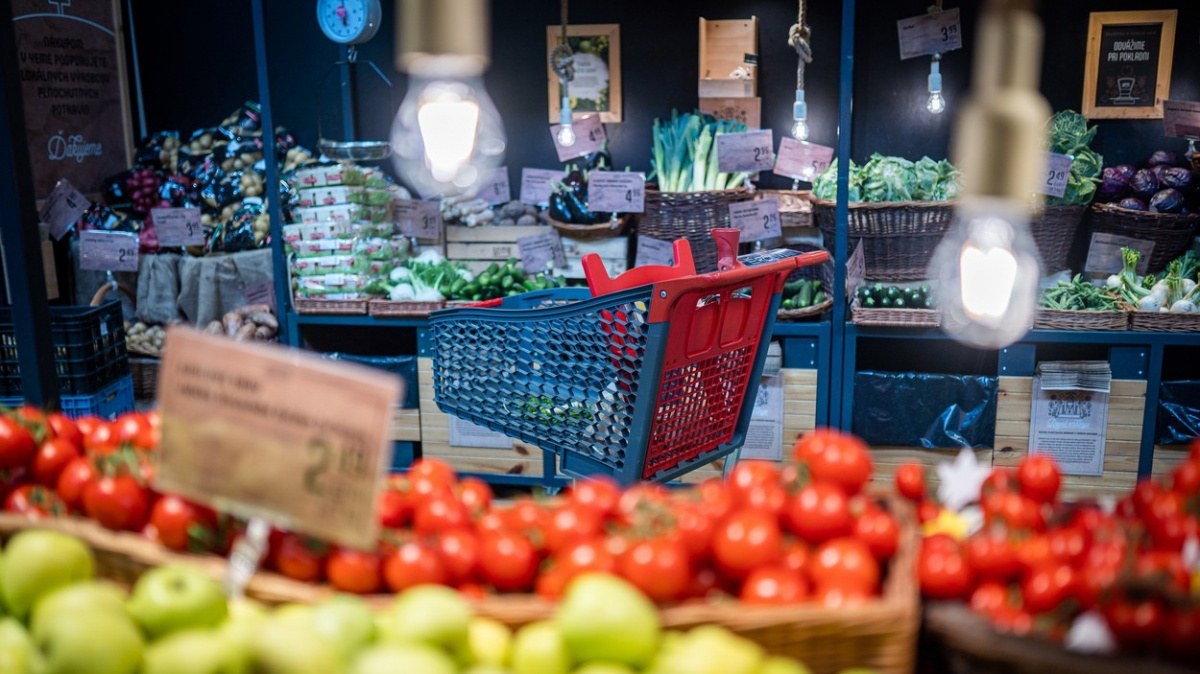 Ministerstvo zemědělství začalo kontrolovat prodejní ceny vybraných potravin