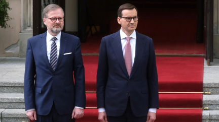 Polsko a Česko chtějí společně požádat EU o peníze na uprchlíky, oznámil Morawiecki