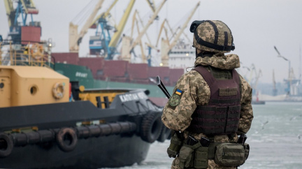 Skoro 25 milionů tun obilí uvázlo na Ukrajině kvůli blokádě černomořských přístavů