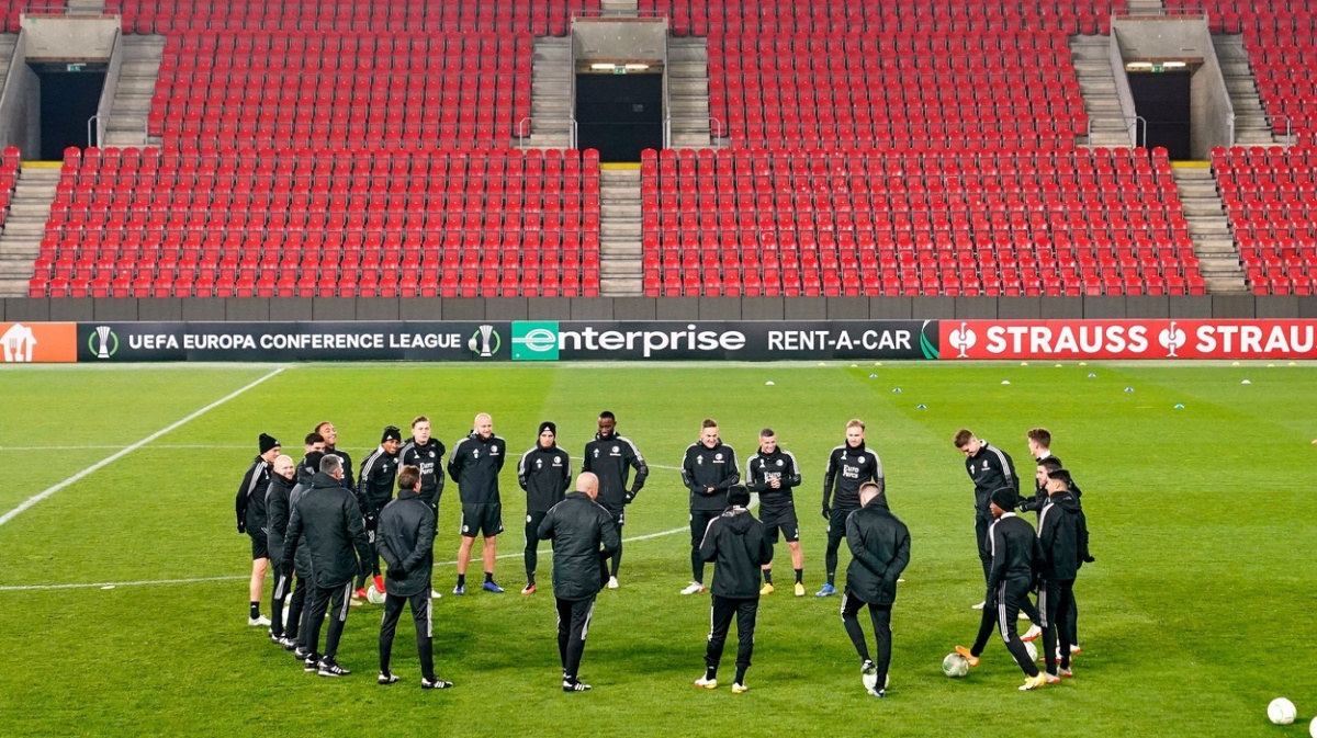 Finále Evropské konferenční ligy se napřesrok odehraje v pražském Edenu