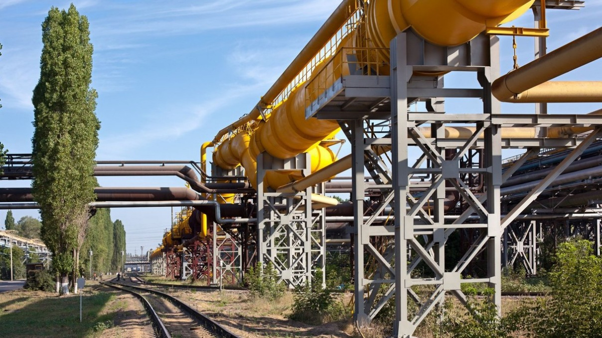 Čína jedná s Ruskem o nákupu levné ropy do svých strategických rezerv