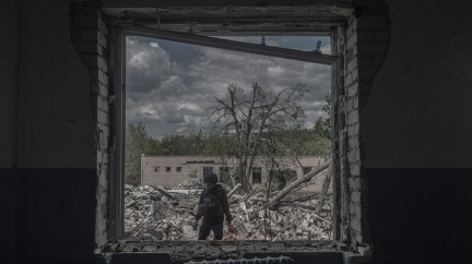 Ruská armáda zničila Donbas tak, že připomíná peklo, řekl Zelenskyj