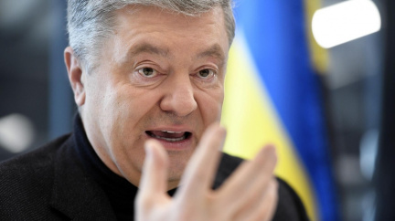 Pohraničníci nedovolili bývalému ukrajinskému prezidentovi Porošenkovi odjet ze země