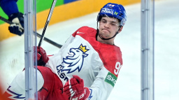 Hokejový útočník Blümel podepsal v NHL smlouvu s Dallasem
