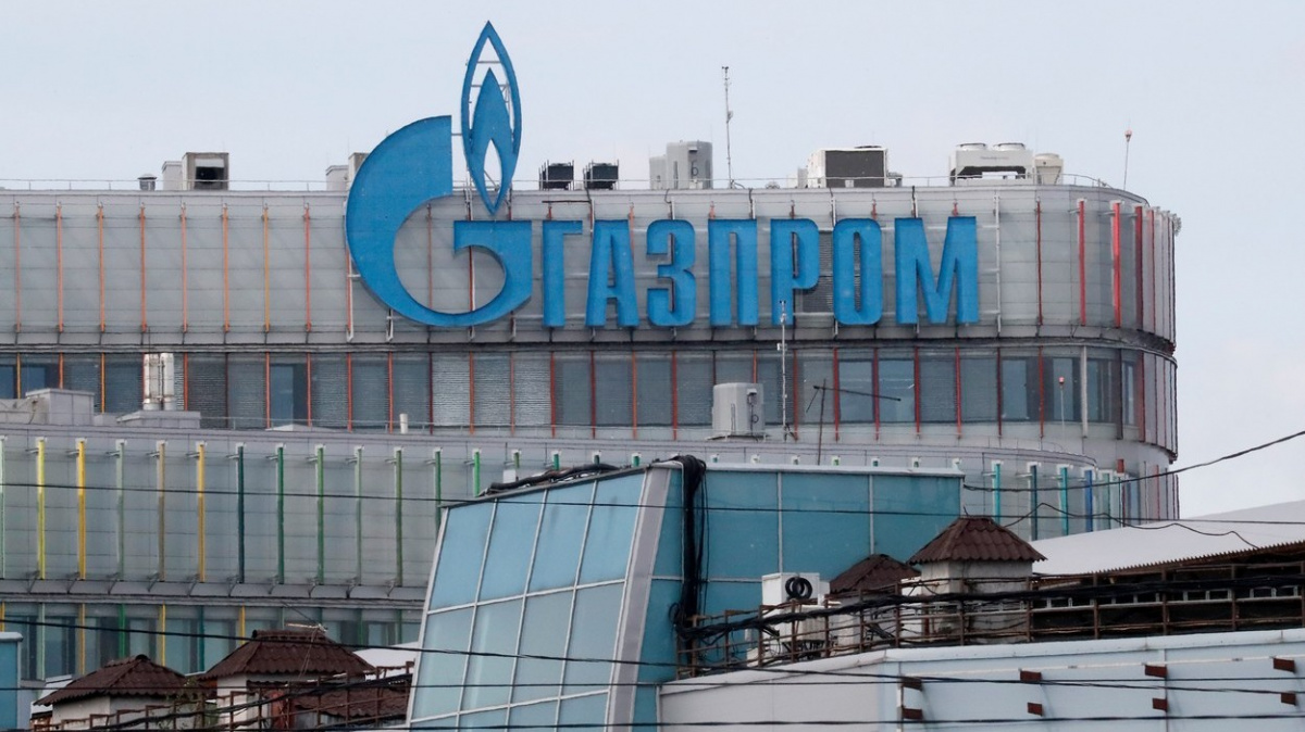 Dodávky ruského plynu přes Ukrajinu do Evropy klesly