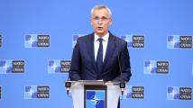 Šéf NATO poděkoval Česku za pomoc Ukrajině, podle Fialy se zásoby zbraní tenčí