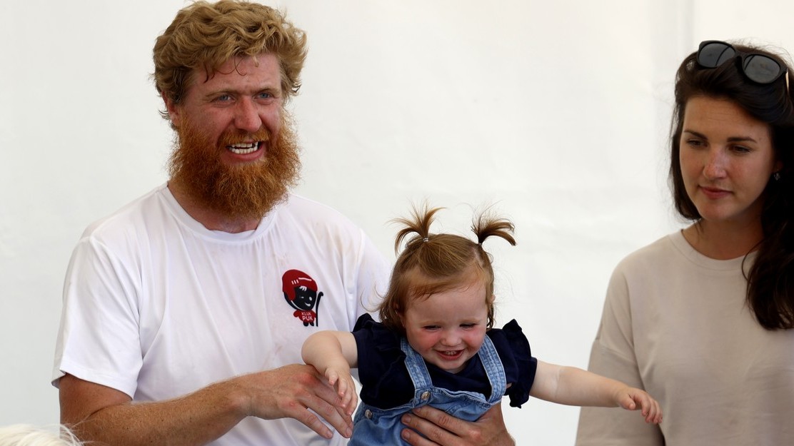 Ve Žďáru nad Sázavou se v hokejové exhibici utkají týmy Voráčka a Nečase