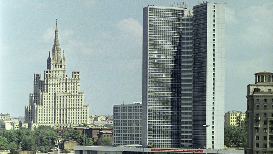 Před 31 lety nám přestalo být vzájemné rady i hospodářské pomoci