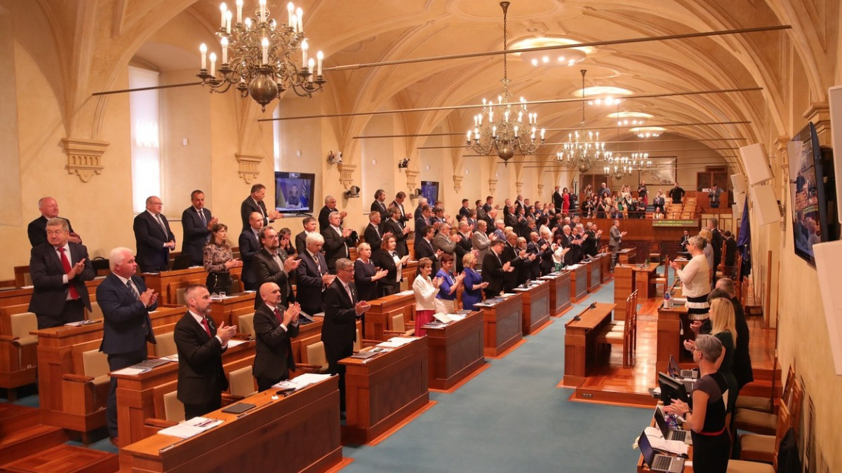 K volbám do Senátu bylo připuštěno 179 kandidátů