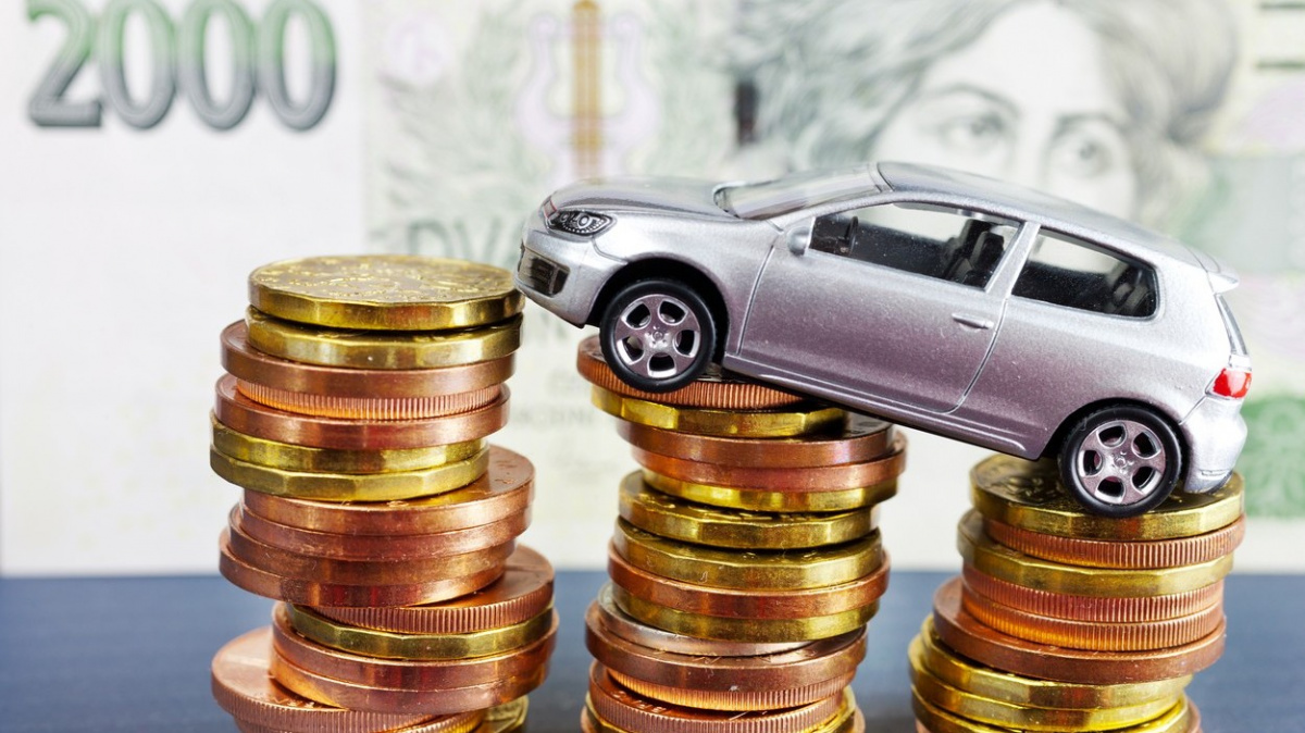 Zahraniční obchod skončil v červnu schodkem 12,1 mld. Kč, deficit prohlubuje dovoz drahých surovin