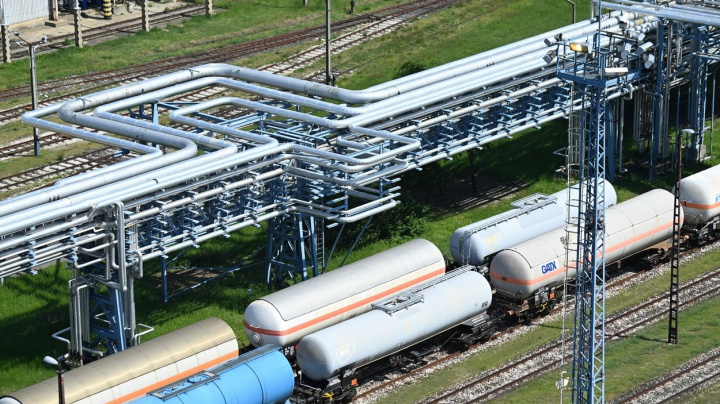 Ropa do Česka opět poteče už zítra, nejpozději pozítří