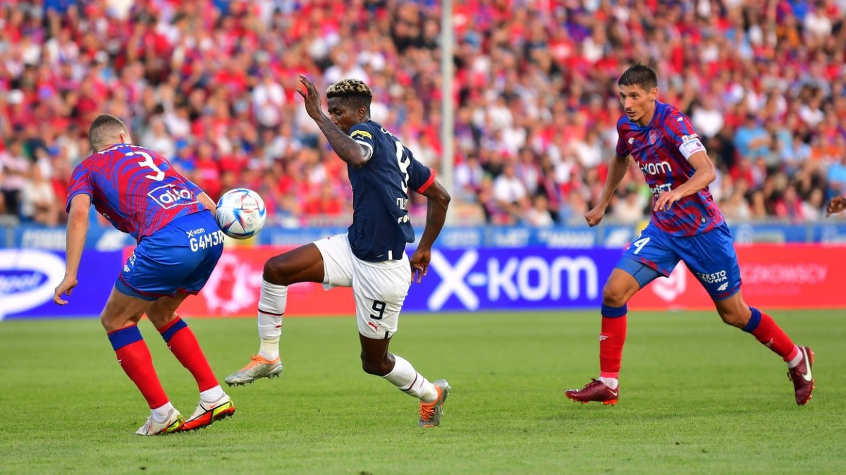 Konferenční liga: Slovácko doma porazilo AIK Stockholm, Slavia v Čenstochové prohrála