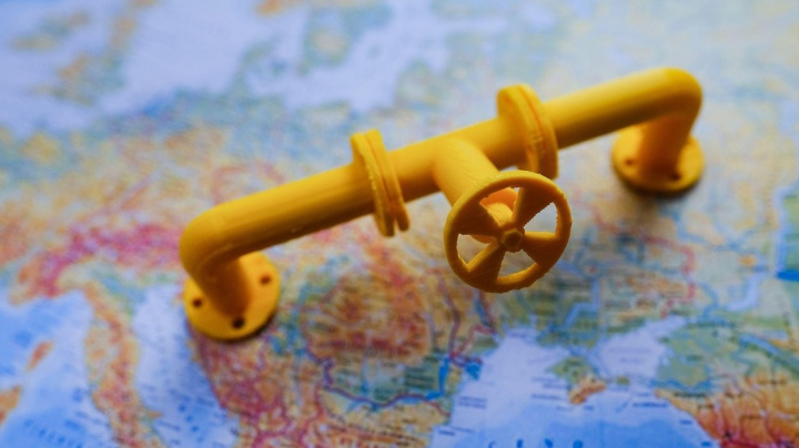 Vývoz plynu z Ruska do EU letos klesne o třetinu