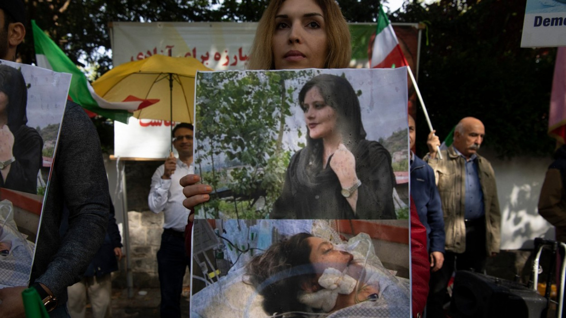 Selon le gouverneur de Téhéran, les manifestations contre la mort d’une femme en garde à vue ont provoqué des émeutes |  Nouvelles