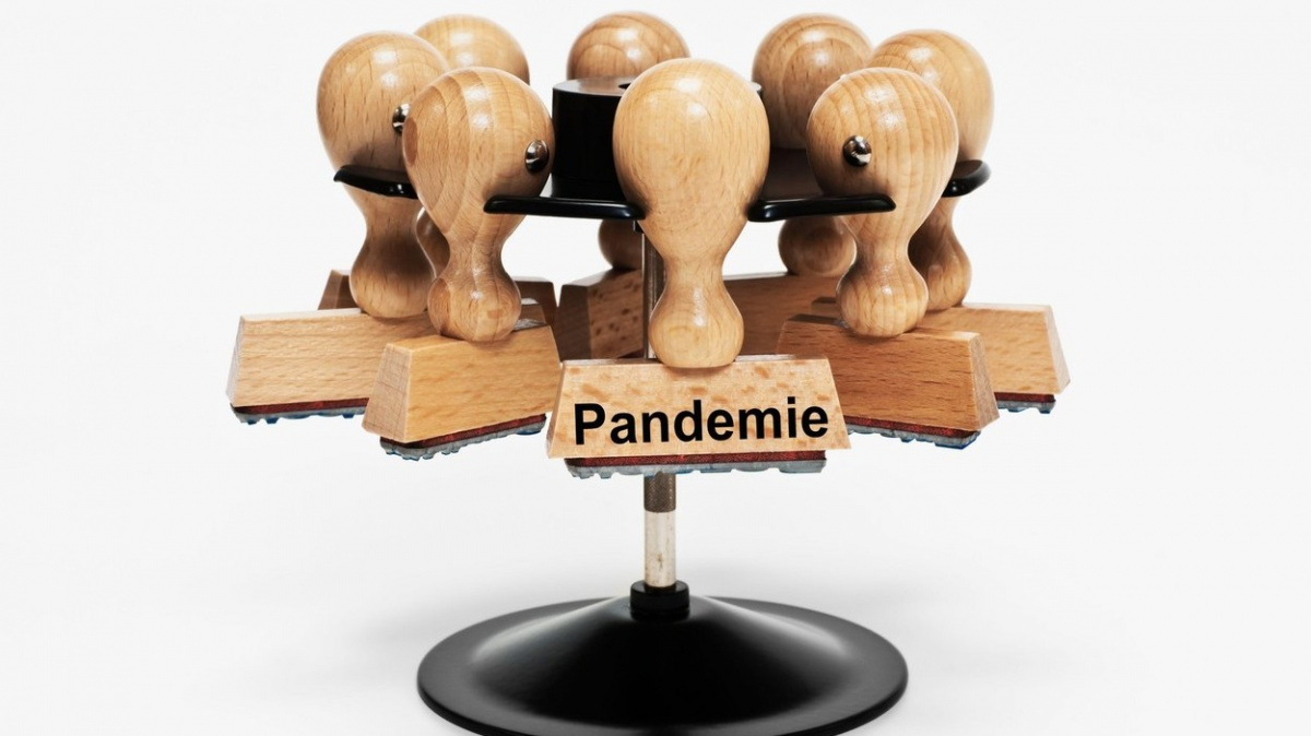 Ústavní soud po půl roce zamítl návrh opozice na zrušení pandemického zákona