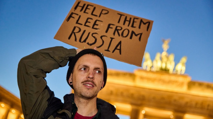 Aktualizováno: Rusové prchající před mobilizací v Česku nemají nárok na humanitární víza