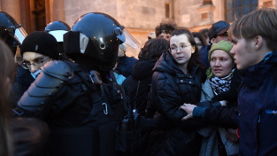 Z demonstrace na frontu: Ruské úřady porušují slíbené podmínky mobilizace