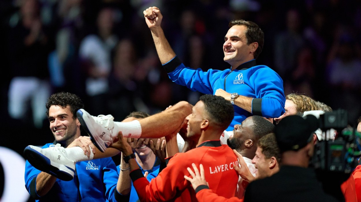 Federer ukončil kariéru. „Byla to perfektní cesta,“ brečel dojetím