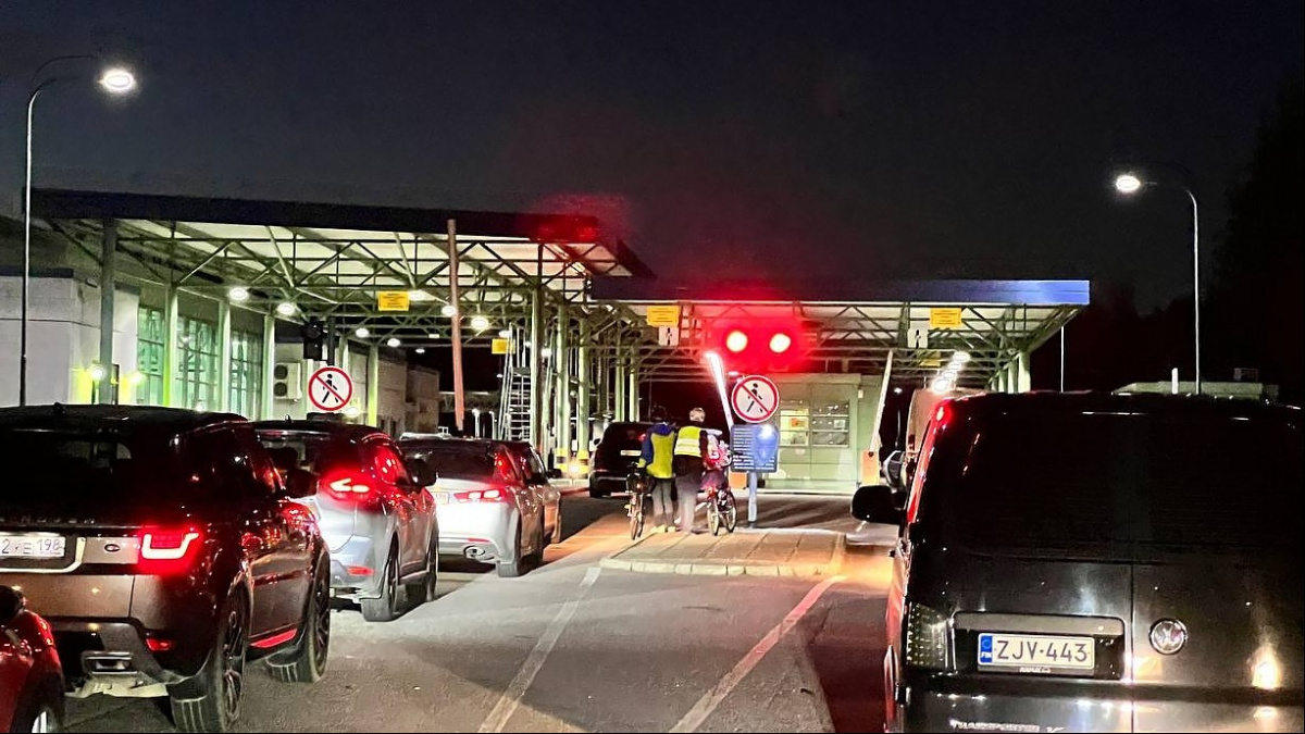 Česko by mělo přijímat Rusy prchající před mobilizací, soudí Zeman