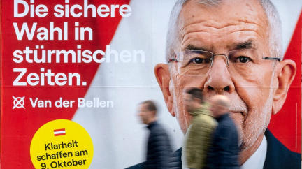 Aktualizováno: Rakouským prezidentem podle prognóz zůstane Alexander Van der Bellen