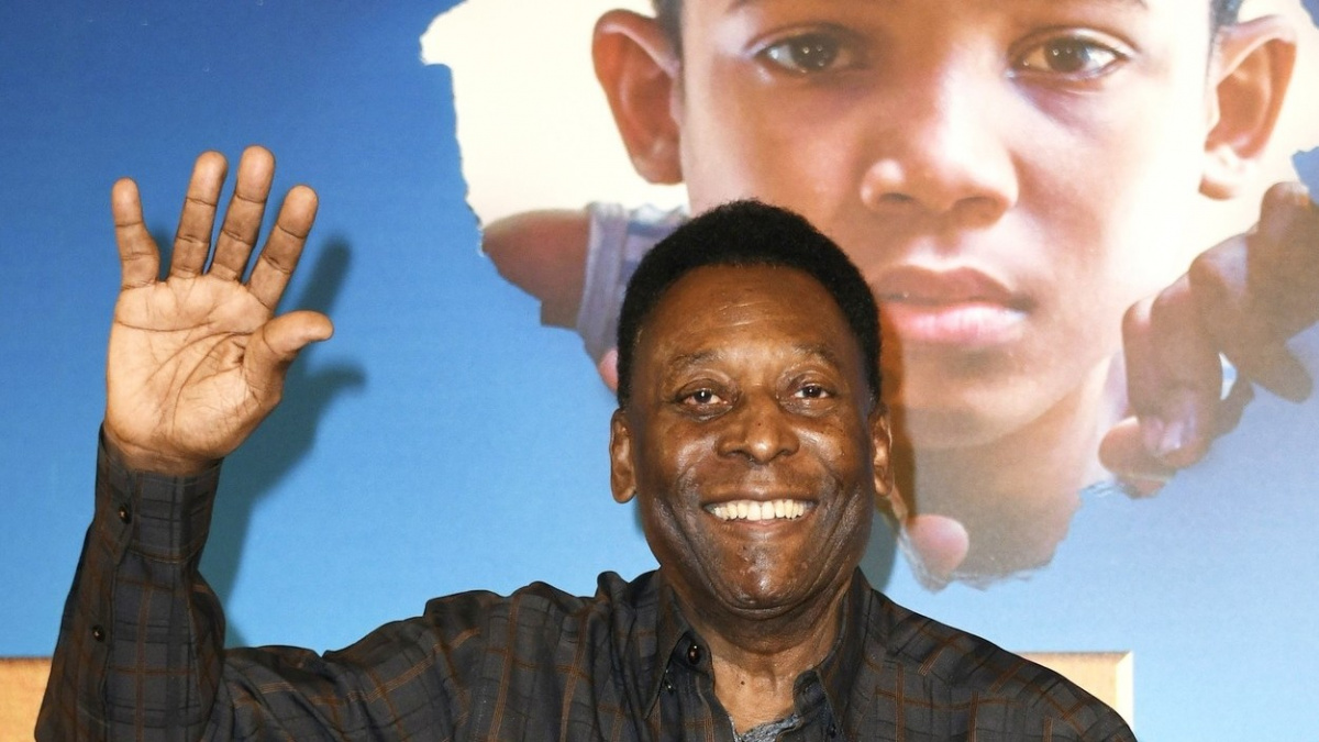 S Pelém je zle. Nereaguje na chemoterapii, převezli ho na paliativní péči