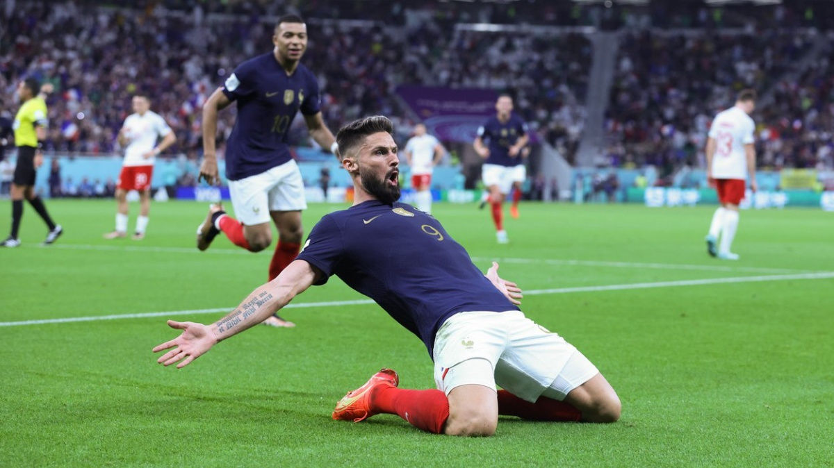 Jako nůž máslem. Francouzi a Angličané prošli do čtvrtfinále