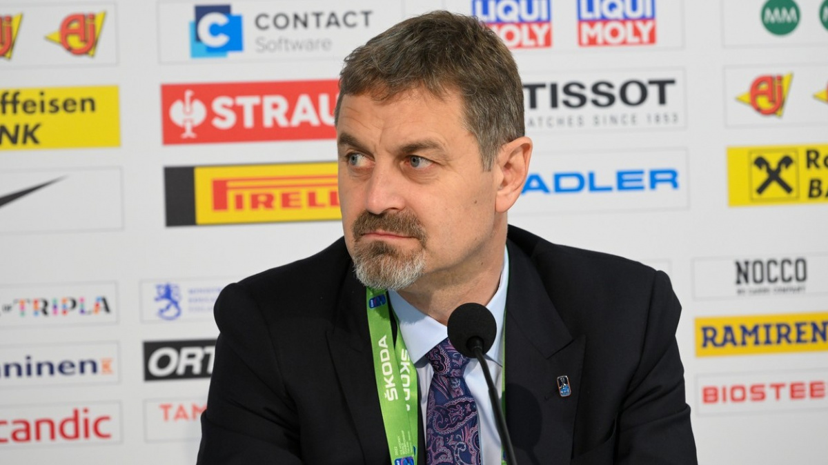 Do Síně slávy českého hokeje vstoupí Bříza, Eliáš, Moravec a novinář Procházka