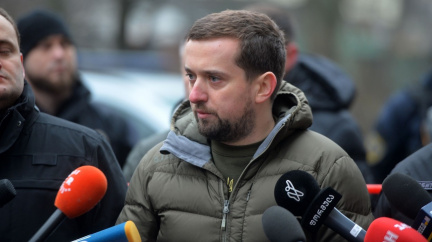 Aktualizováno: Po nedávných korupčních skandálech padají na Ukrajině první hlavy