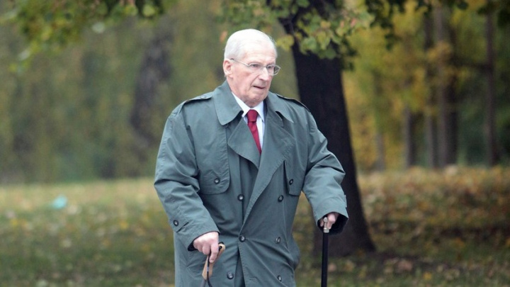 Zemřel bývalý komunistický předseda vlády Lubomír Štrougal