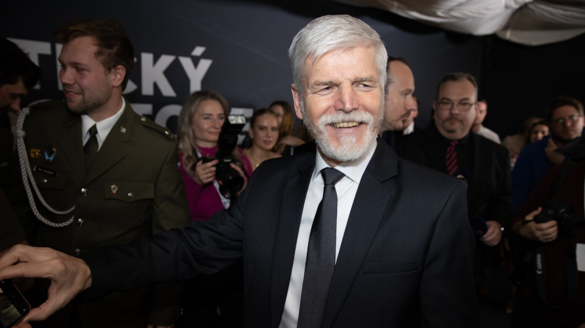 Hrad odmítá, že by platil bezpečnostní agenturu s neomezeným přístupem