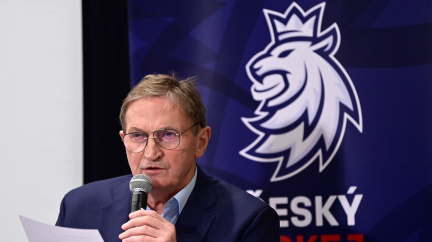 Hadamczik chce na reprezentační dres hokejistů vrátit státní znak