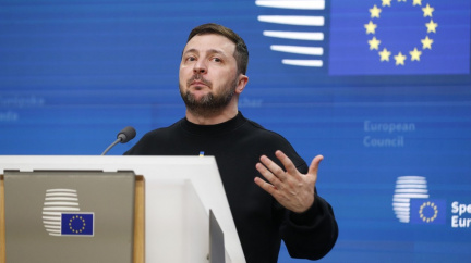 Aktualizováno: Zelenskyj na summitu EU žádal další zbraně: Bez svobodné Ukrajiny není svobodná Evropa