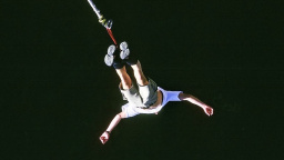 Důchody táhnou Česko k okraji dluhové propasti, varuje rozpočtová rada