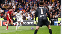 Liga mistrů: Real porazil Liverpool i doma, ve čtvrtfinále je i Neapol