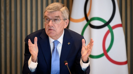 Politici, kteří nesouhlasí s návratem Rusů do sportu, měří podle šéfa MOV dvojím metrem