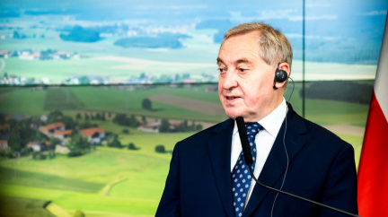 Aktualizováno: Polský ministr rezignuje poté, co EK prodloužila bezcelní dovoz obilí z Ukrajiny