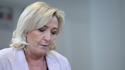 Macron sklízí plody své politiky: Ve volbách by jej nyní Le Penová porazila