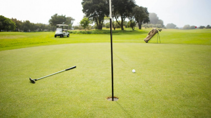 V USA se zavírají stovky golfových hřišť. Za klesajícím zájmem je málo času a bílých