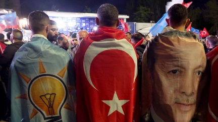 První kolo nerozhodlo, hlavu státu si Turci zvolí poslední květnovou neděli