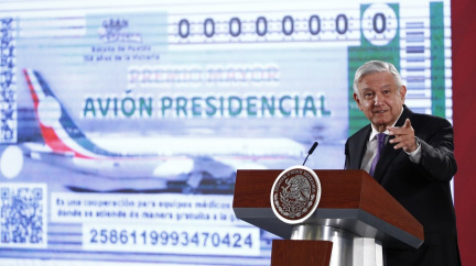 Mexiko se po letech konečně zbavilo procovského prezidentského letadla
