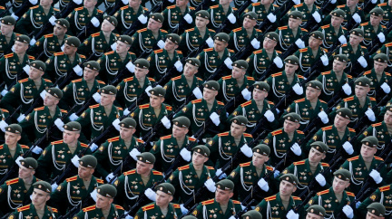 Ruská armáda se přizpůsobila situaci na frontě a představuje pro Ukrajinu větší hrozbu