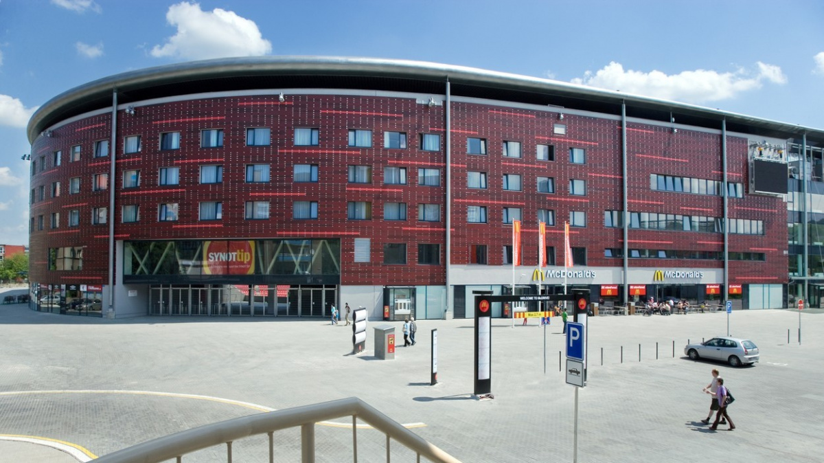 Praha poskytne FAČR reklamní plochy k propagaci finále Evropské konferenční ligy