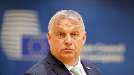„Neposlušný“ Orbán se europoslancům nelíbí, chtějí Maďarsku odebrat předsednictví EU