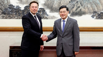 Musk jednal s čínskými ministry o nových generacích aut