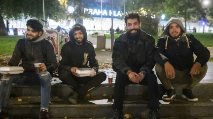 EU se shodla na migrační reformě, Česko bylo pro: Běžence si země rozdělí, či pomohou jinak