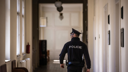 Kauza Dozimetr: Státní zástupce obžaloval policistu a dalšího člověka