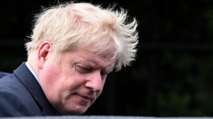 Boris Johnson se odporoučí ze sněmovny. Dohnala ho aféra s večírkem za covidu