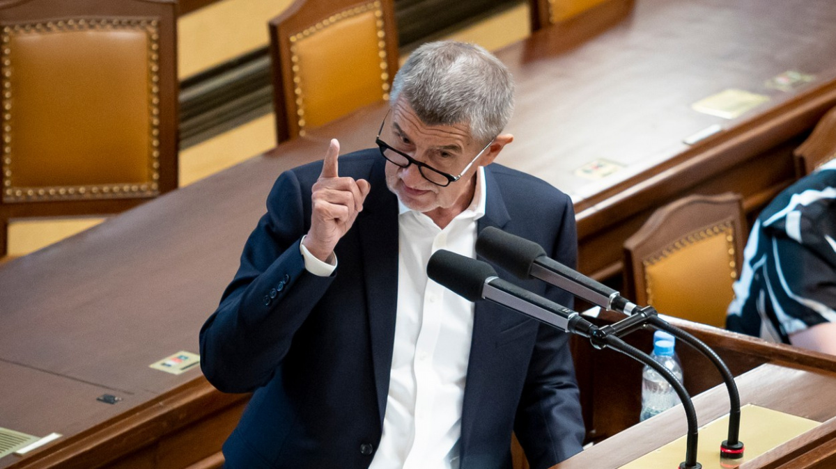 Pětikoalice zpřísnila lex Babiš, podle opozice jde o protiústavní přílepek