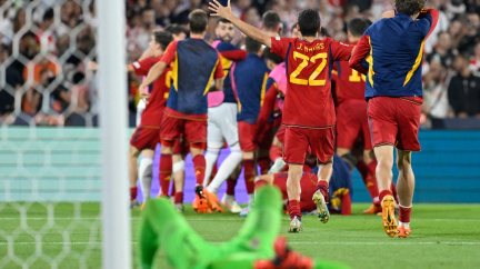 Španělé porazili na penalty Chorvaty a vyhráli fotbalovou Ligu národů